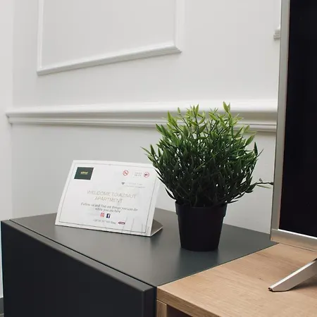 Azimut アパート *